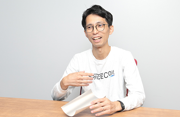 写真： 末光真大氏