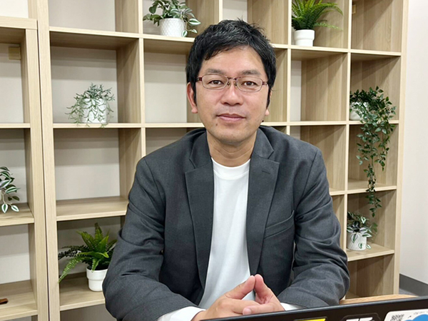 写真:古屋豪氏