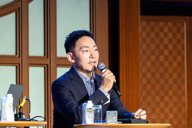 写真:網野知博氏