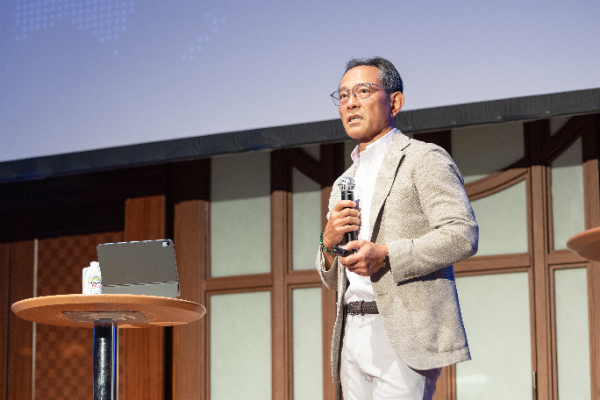 写真： 大谷俊哉 氏